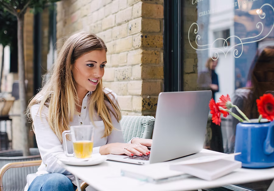 digital nomad